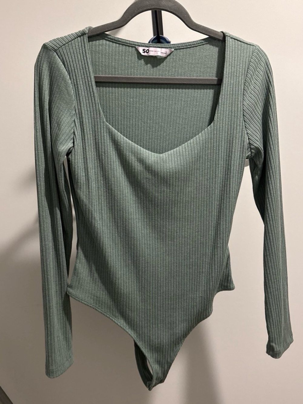 SO Ribbed Scoop-Neck Long Sleeve Bodysuit - Sage